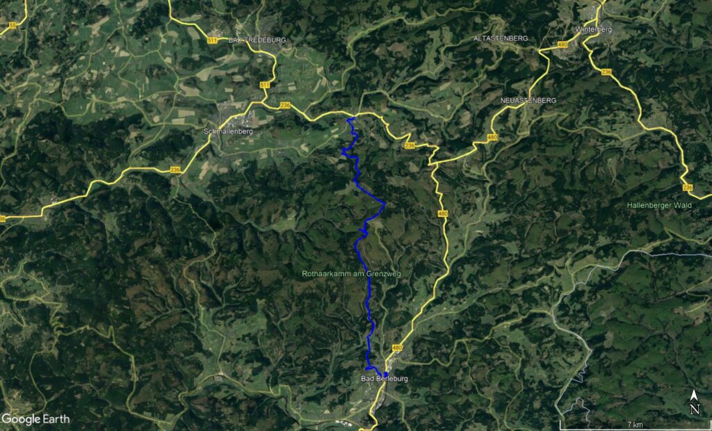 Satellitenbild aus Google Earth. Übersicht der Wanderung von Oberkirchen (Schmallenberg) nach Bad Berleburg.