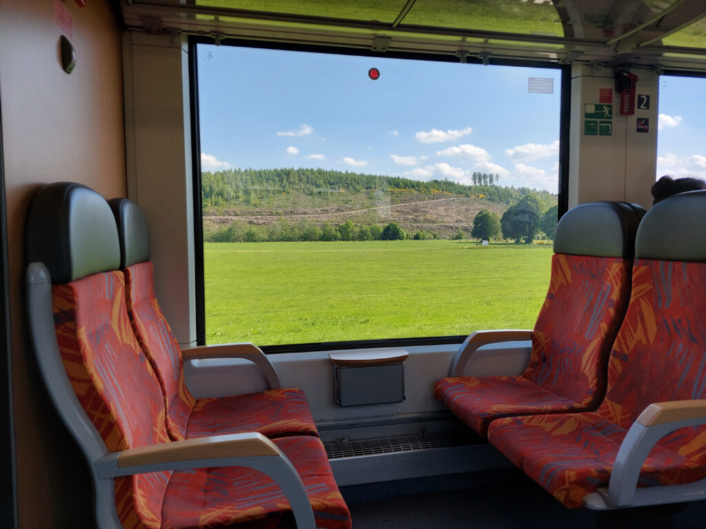 Blick aus der Regionalbahn RB93 im Wittgensteiner Land