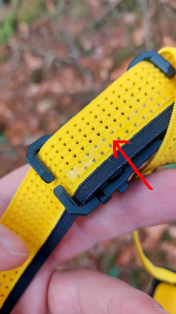 Silikonstreifen im Stirnband