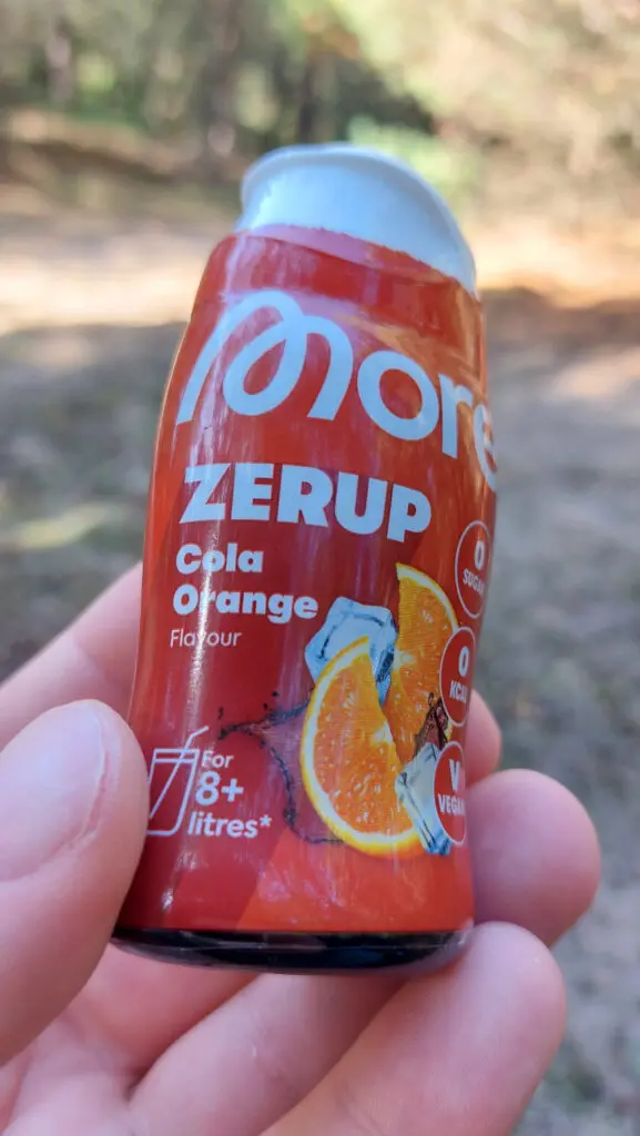 More Zerup - hochkonzentrierter Sirup ohne Zucker aber mit prima Geschmack in der Geschmackrichtung Cola Orange